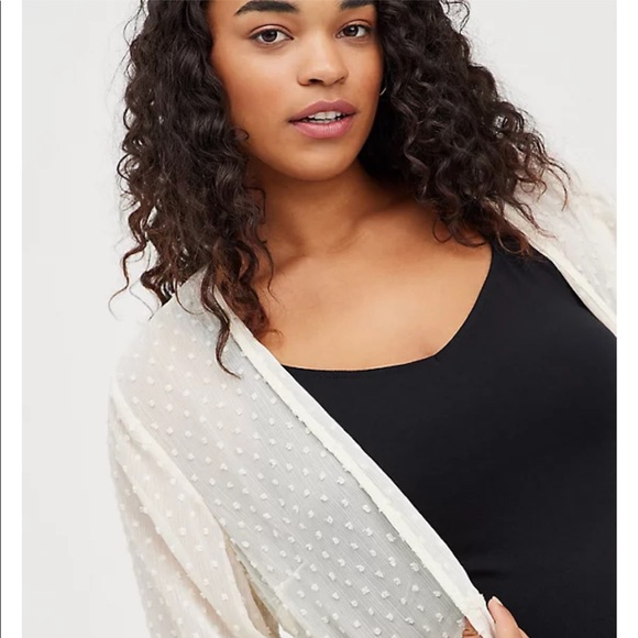 NWT TORRID Tiered Ruffle Kimono 👘 - Picture 4 of 5